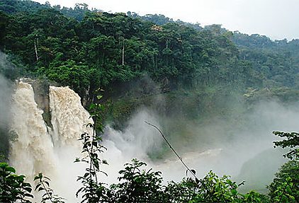 Chutes d’eau de Nzia-Ndia et Nteingué