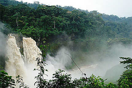 Chutes d’eau de Nzia-Ndia et Nteingué